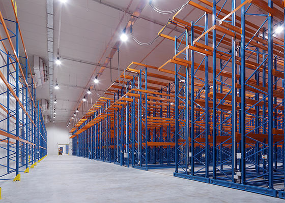 Acionamento de aço em racks de paletes de carga pesada sistema de armazenamento racks de metal