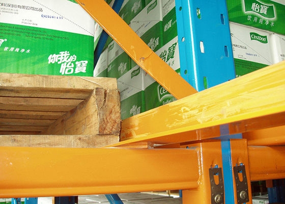 Sistemas de armazenamento de racks de paletes para armazenamento a frio