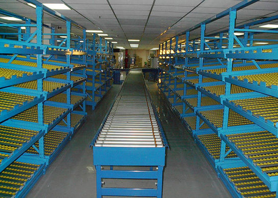Estacas de armazenamento de aço industrial montadas, sistemas de estantes de paletes de fluxo de gravidade