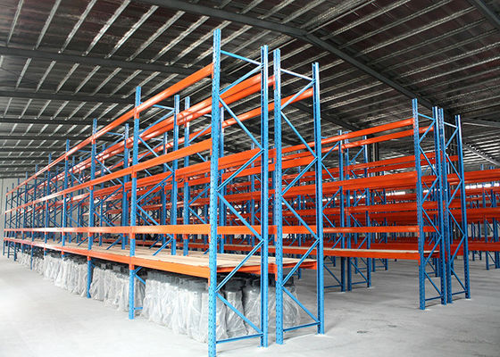 Racks de armazenamento de aço industrial de trabalho pesado personalizados para armazéns enormes