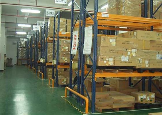 Unidades do sistema de estantes de armazenamento de paletes metálicas industriais 3000 kg por nível