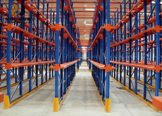 Racks de armazenamento de aço pesado personalizáveis, uma solução de armazenamento versátil e que economiza espaço