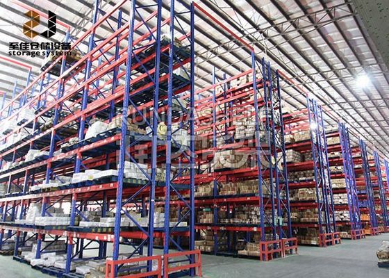 Montar / Soldar Estantes de Armazenagem de Metais Pesados Máximo 4500 kg por nível