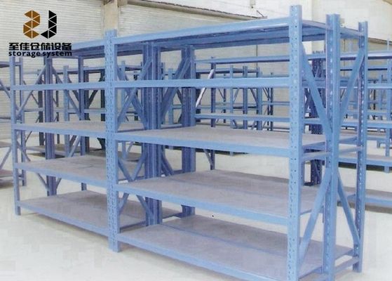 Equipamento para armazenagem de material metálico