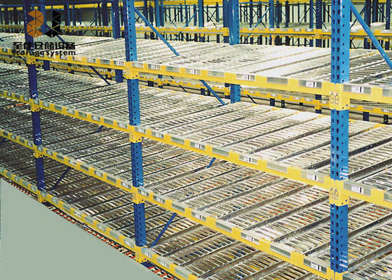 Racks de armazenamento de aço industrial Q235 duráveis, de comprimento máximo de 1500 kg, personalizados