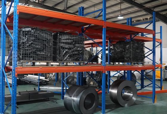 Racks de armazenagem de aço de qualidade industrial amarelo robusto para uma capacidade máxima de 2000 kg/paleta