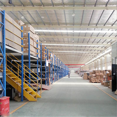 Racks de armazenamento de metal industriais personalizados de alta capacidade de carga e soluções de armazenamento duradouras