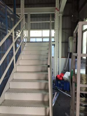 Ideias de pisos industriais de mezzanine modular maximizam espaço e produtividade